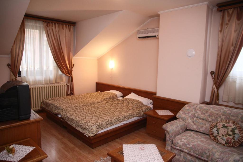 Garni Hotel PBG Subotica Kamer foto